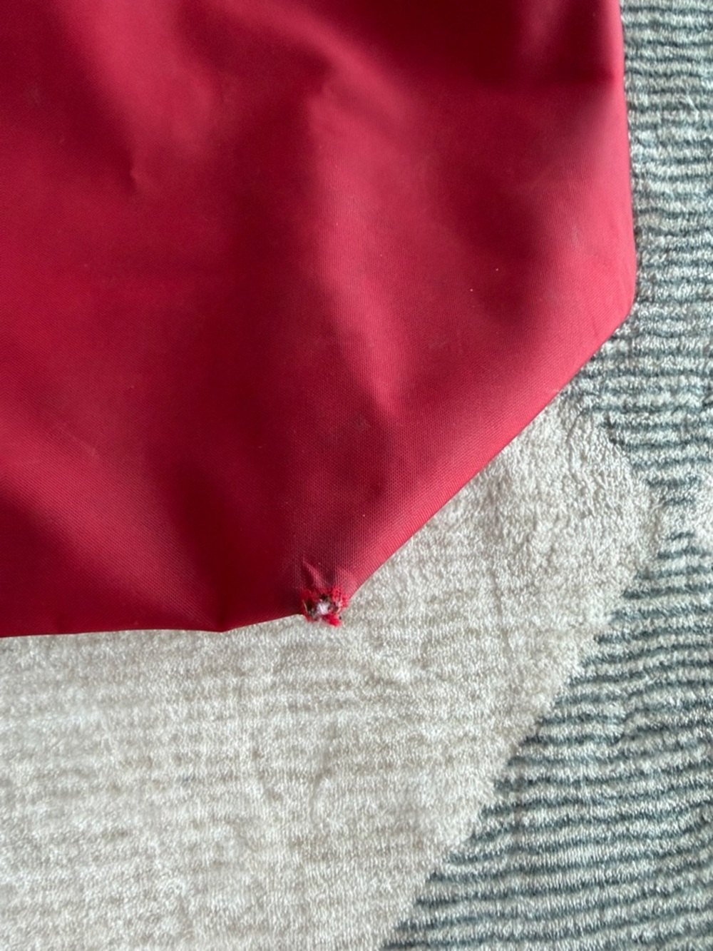 Longchamp Large Nylon Tote Bag Tote Red - Picture 5 of 7